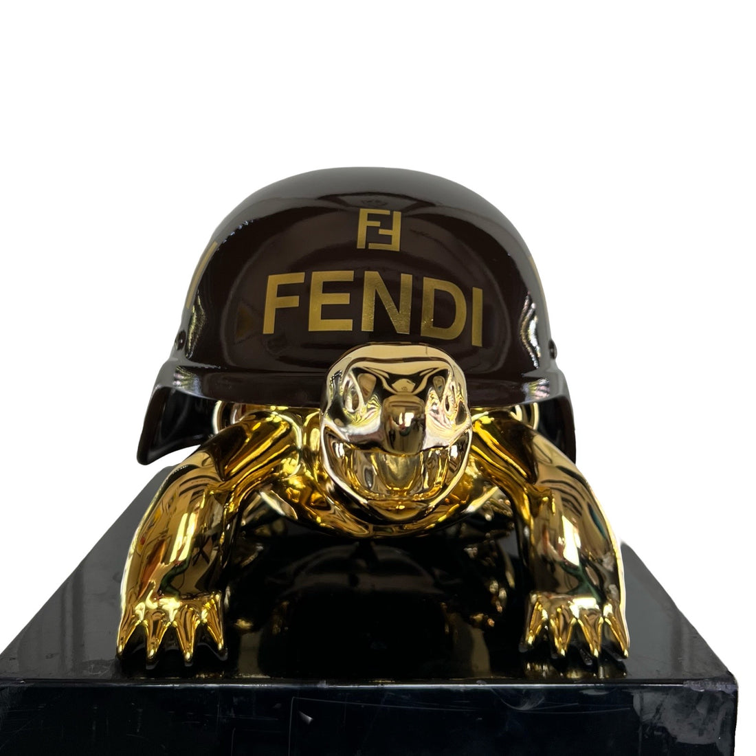 Peace Turtle - Fendi Gold