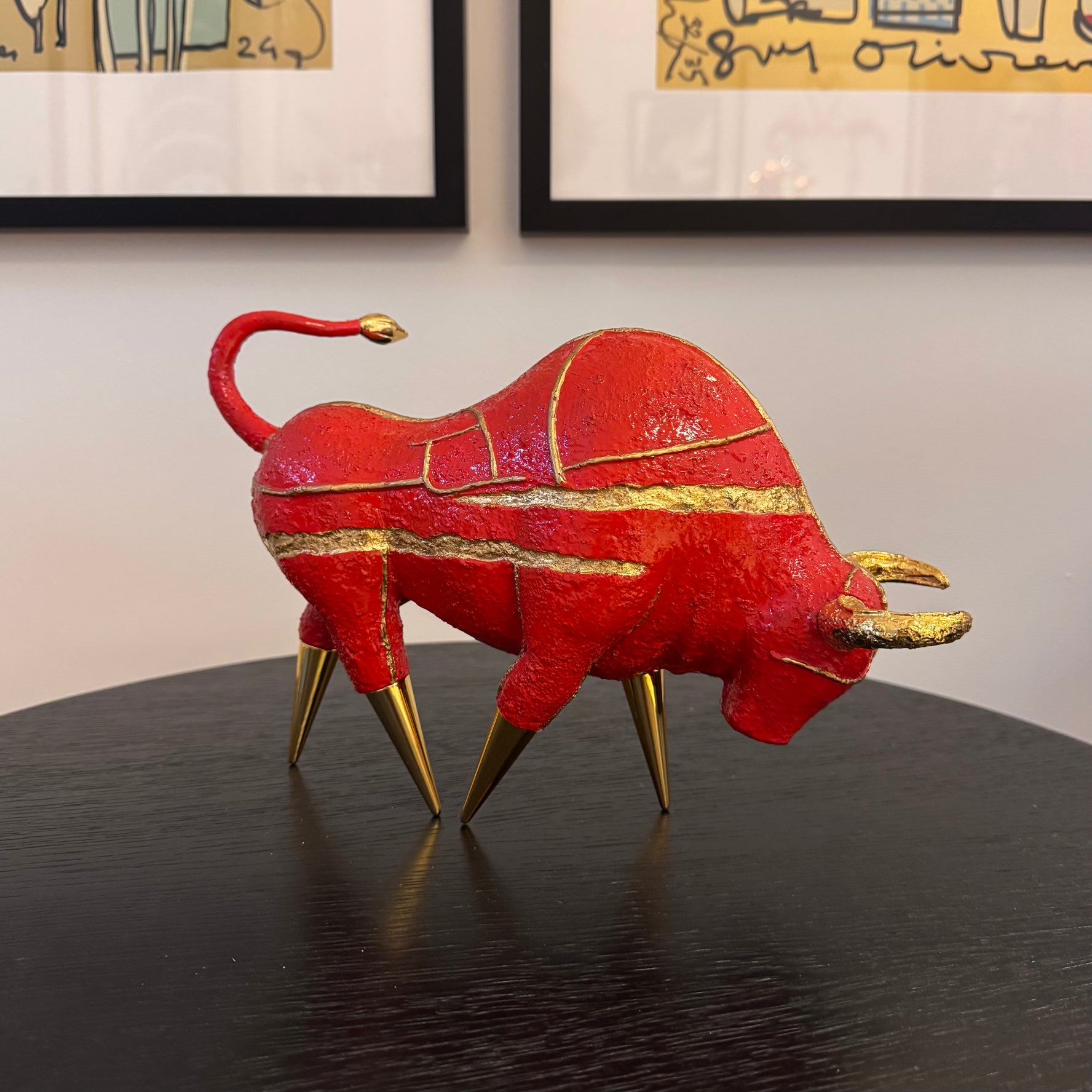 Platinum Bull van Asis in de galerie van Modernekunst.nl