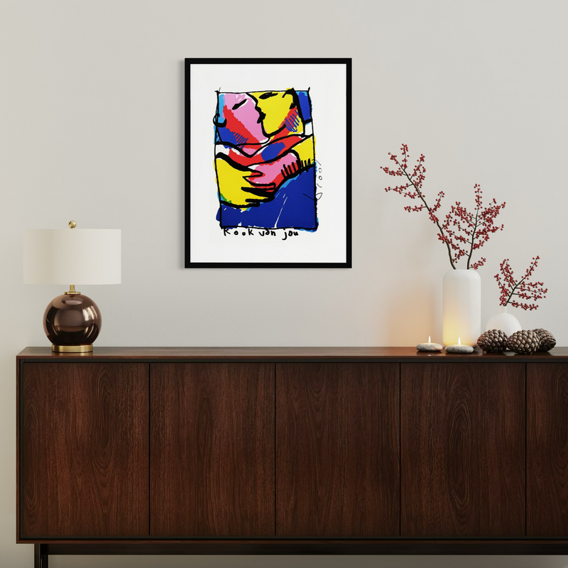 Zeefdruk “Kook van jou” van Herman Brood met zijn typerende kleuren geel blauw en rood.