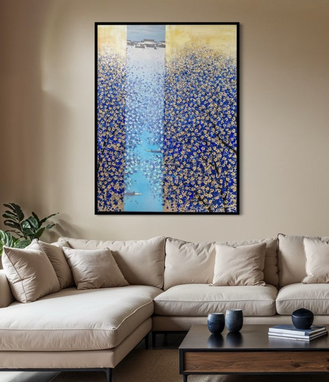 Japandi stijl interieur met groot bloesem schilderij van Je Shen via Modernekunst.nl